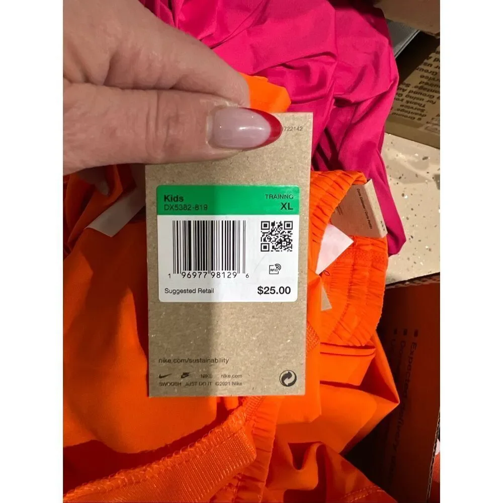 #610.  Nike BOYS YOUTH Orange Dri-FIT 6” Multi Woven Training Shorts NWT
